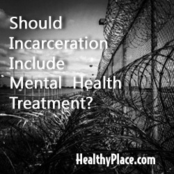 Cuando está encarcelado, el tratamiento de salud mental para adictos y otras personas con enfermedades mentales es importante. El encarcelamiento debe incluir tratamiento. ¿Por qué? Lee esto.