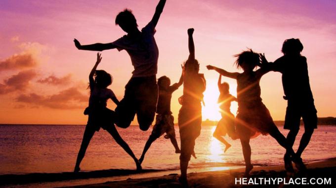 ¿Puede la danza y el movimiento realmente ayudar a aliviar los síntomas de depresión? Averigüe si la terapia de baile y movimiento es un tratamiento alternativo para la depresión.