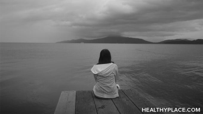 Incluso cuando se siente demasiado deprimido para ayudarse, todavía hay cosas que puede hacer para tratar su depresión. Descúbrelo en HealthyPlace.com