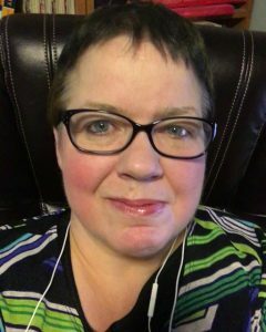 Tia Hollowood, nueva autora de 'Trauma! Un blog de trastorno de estrés postraumático 'habla sobre su experiencia con el trauma a una edad temprana y viviendo en la recuperación del trastorno de estrés postraumático. Lee sobre Tia aquí.