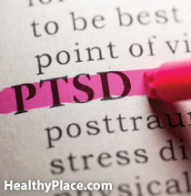 El trastorno de estrés postraumático complejo (TEPT) puede estar relacionado con el combate pero, más típicamente, está relacionado con causas civiles. Aprenda sobre los síntomas del TEPT complejo.