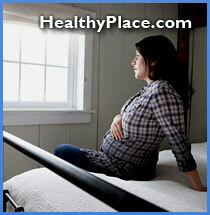 ¿Por qué las mujeres embarazadas sufren ansiedad por el parto? Una razón es la falta de confianza en el personal obstétrico. Lea este resumen por más razones.