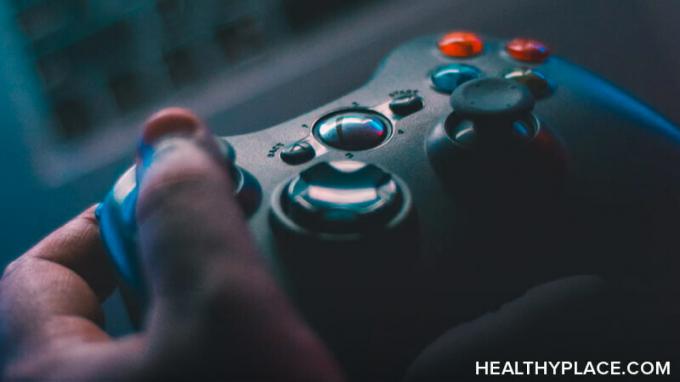 Ser adicto a los videojuegos y los juegos en línea tiene consecuencias negativas para tu vida. Descubre cómo recuperar tu vida y acabar con la adicción a los juegos en HealthyPlace.